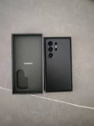 Picture of Samsung Galaxy S26 Ultra 256GB Smartphone in Black Renewed